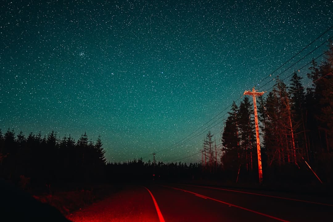 星空相册丨年度最小上弦月现身天宇